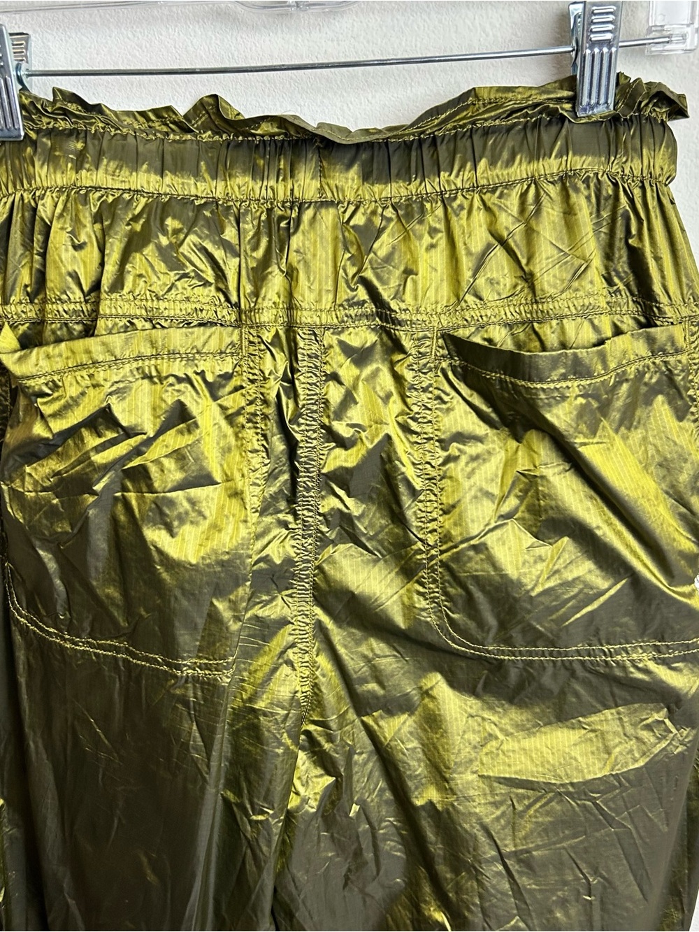 FP Movement Metallic Olive Green Pull-On Cargo Joggers Reflective Trim S - Picture 11 of 15